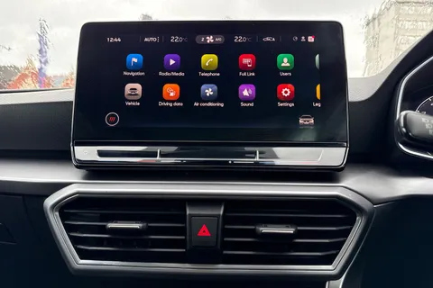 20 of 50 for SEAT LEON 1.5 eTSI 150 FR 5dr DSG