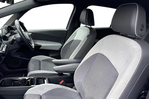 16 of 56 for Volkswagen ID.3 Pro S 77kWh Tour Auto 5dr