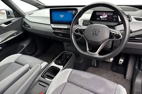 18 of 56 for Volkswagen ID.3 Pro S 77kWh Tour Auto 5dr