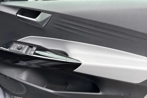 21 of 56 for Volkswagen ID.3 Pro S 77kWh Tour Auto 5dr