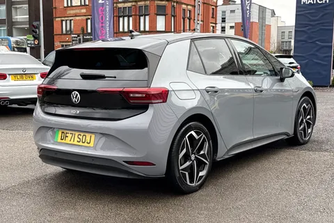 29 of 56 for Volkswagen ID.3 Pro S 77kWh Tour Auto 5dr