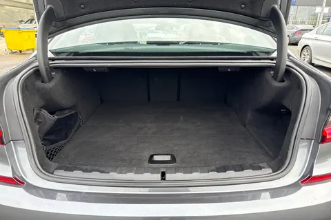 NA69OWZ BMW 3 Series 2.0 330e 12kWh M Sport Auto Euro 6 (s/s) 4dr Thumbnail #8