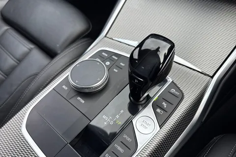 NA69OWZ BMW 3 Series 2.0 330e 12kWh M Sport Auto Euro 6 (s/s) 4dr Thumbnail #24