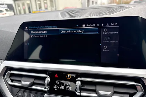 NA69OWZ BMW 3 Series 2.0 330e 12kWh M Sport Auto Euro 6 (s/s) 4dr Thumbnail #52