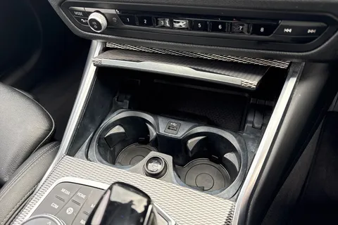 NA69OWZ BMW 3 Series 2.0 330e 12kWh M Sport Auto Euro 6 (s/s) 4dr Thumbnail #59