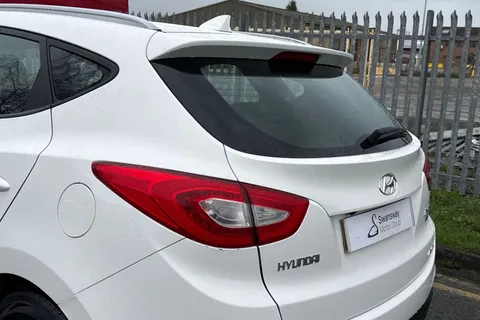 8 of 43 for Hyundai Ix35 2.0 CRDi SE 4WD Euro 5 5dr (Nav)