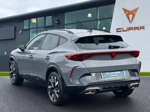 MF75LSL CUPRA Formentor 1.5 eHybrid 204 V2 5dr DSG **DELIVERY MILEAGE** Thumbnail #3