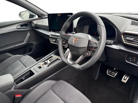 MF75LTE CUPRA Formentor 1.5 eHybrid 204 V2 5dr DSG **DELIVERY MILEAGE** Thumbnail #8