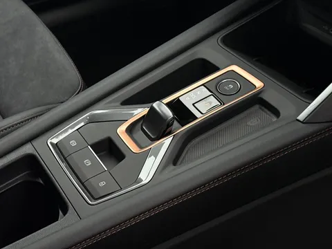 MF75LSL CUPRA Formentor 1.5 eHybrid 204 V2 5dr DSG **DELIVERY MILEAGE** Thumbnail #20