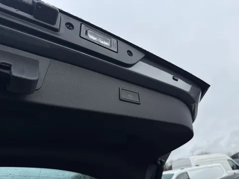 MF75LSL CUPRA Formentor 1.5 eHybrid 204 V2 5dr DSG **DELIVERY MILEAGE** Thumbnail #32