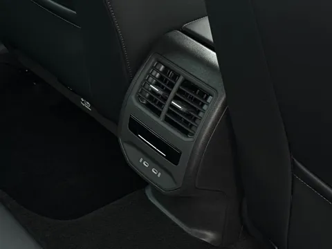 MF75LTE CUPRA Formentor 1.5 eHybrid 204 V2 5dr DSG **DELIVERY MILEAGE** Thumbnail #35