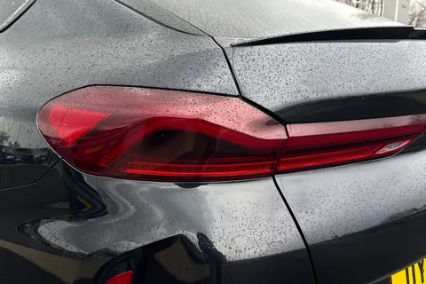 DY71UYB BMW X6 M 4.4i V8 Competition Auto xDrive Euro 6 (s/s) 5dr Thumbnail #9
