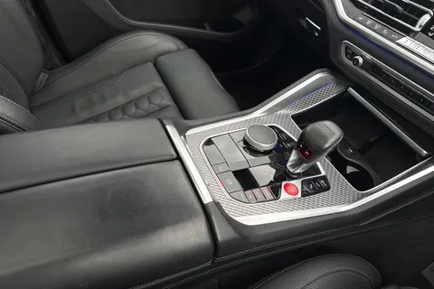 DY71UYB BMW X6 M 4.4i V8 Competition Auto xDrive Euro 6 (s/s) 5dr Thumbnail #24