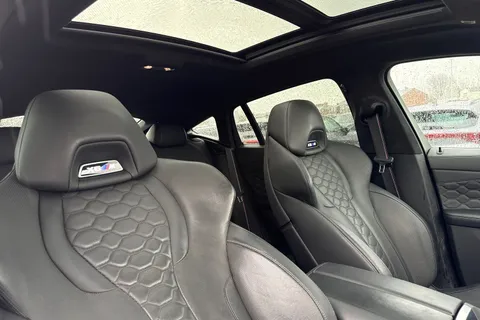 DY71UYB BMW X6 M 4.4i V8 Competition Auto xDrive Euro 6 (s/s) 5dr Thumbnail #25