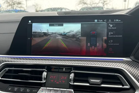 DY71UYB BMW X6 M 4.4i V8 Competition Auto xDrive Euro 6 (s/s) 5dr Thumbnail #49