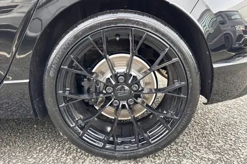 CY75AKO Volkswagen Golf 2.0 TSI 333 R Black Edition 4M 5dr DSG⭐Leather, Sunroof, DCC, Carbon dash⭐ Thumbnail #11