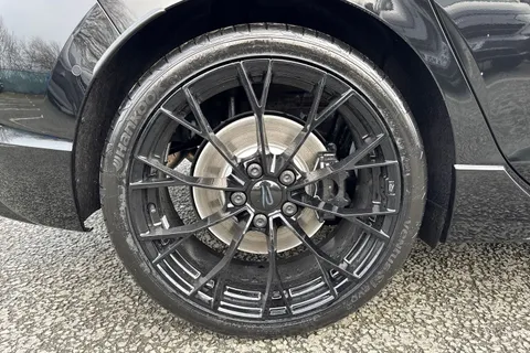 CY75AKO Volkswagen Golf 2.0 TSI 333 R Black Edition 4M 5dr DSG⭐Leather, Sunroof, DCC, Carbon dash⭐ Thumbnail #13