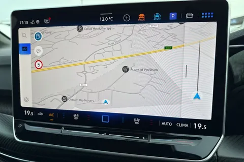 CY75AKO Volkswagen Golf 2.0 TSI 333 R Black Edition 4M 5dr DSG⭐Leather, Sunroof, DCC, Carbon dash⭐ Thumbnail #17