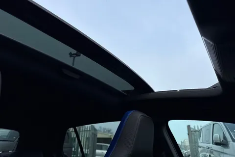 CY75AKO Volkswagen Golf 2.0 TSI 333 R Black Edition 4M 5dr DSG⭐Leather, Sunroof, DCC, Carbon dash⭐ Thumbnail #46