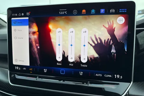 CY75AKO Volkswagen Golf 2.0 TSI 333 R Black Edition 4M 5dr DSG⭐Leather, Sunroof, DCC, Carbon dash⭐ Thumbnail #55