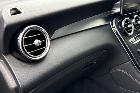 RF19LTZ Mercedes-Benz Glc 2.1 GLC220d AMG Night Edition (Premium Plus) G-Tronic+ 4MATIC Euro 6 (s/s) 5dr Thumbnail #37