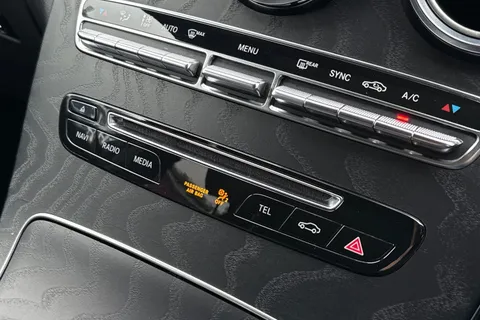 RF19LTZ Mercedes-Benz Glc 2.1 GLC220d AMG Night Edition (Premium Plus) G-Tronic+ 4MATIC Euro 6 (s/s) 5dr Thumbnail #45