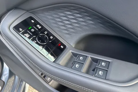 LR75PXD Audi A5 Avant S line TFSI  204 PS S tronic Thumbnail #38