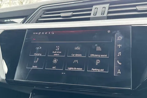 NA23OSL Audi Q8 e-tron Sportback S line 55 e-tron quattro 300,00 kW Thumbnail #52