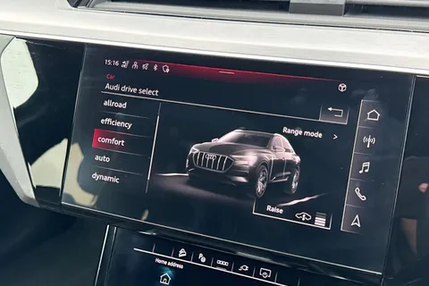 NA23OSL Audi Q8 e-tron Sportback S line 55 e-tron quattro 300,00 kW Thumbnail #53