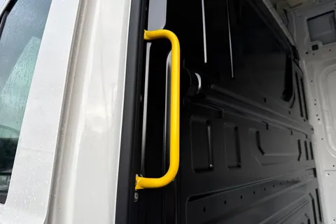 DH75HPE Volkswagen Crafter CR35 Panel van Commerce Plus XLWB 177 PS 2.0 TDI 6sp Man FWD - Super High R Thumbnail #33