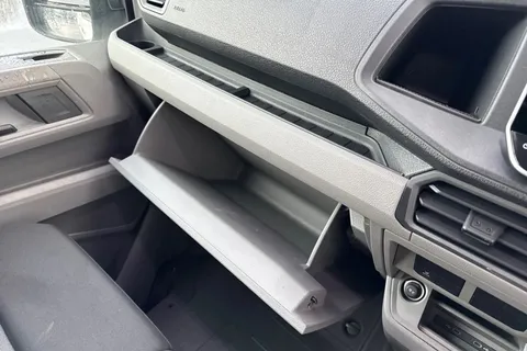 DH75HPE Volkswagen Crafter CR35 Panel van Commerce Plus XLWB 177 PS 2.0 TDI 6sp Man FWD - Super High R Thumbnail #40