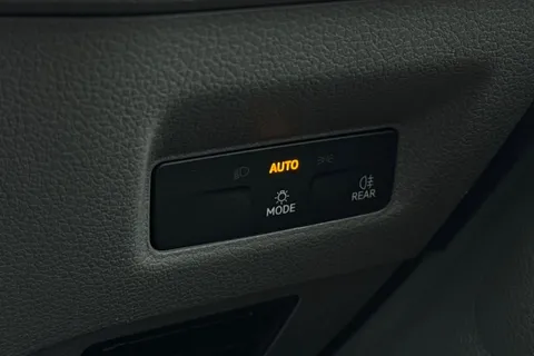 DH75HPE Volkswagen Crafter CR35 Panel van Commerce Plus XLWB 177 PS 2.0 TDI 6sp Man FWD - Super High R Thumbnail #43