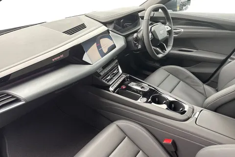 Audi e-tron GT 105kWh Auto quattro 4dr Thumbnail #15