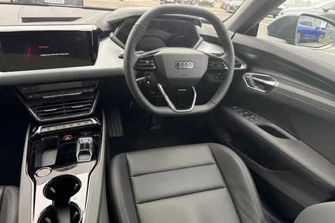 Audi e-tron GT 105kWh Auto quattro 4dr Thumbnail #18