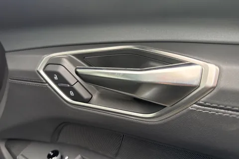 Audi e-tron GT 105kWh Auto quattro 4dr Thumbnail #21