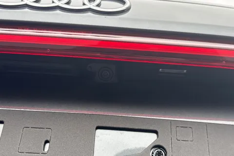 Audi e-tron GT 105kWh Auto quattro 4dr Thumbnail #31