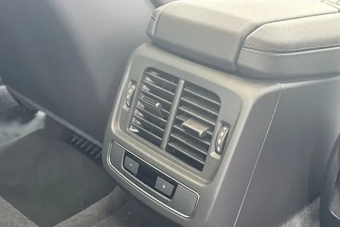 Audi e-tron GT 105kWh Auto quattro 4dr Thumbnail #37