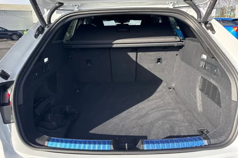 PX75KHV Audi A5 Avant S line TFSI 150 PS S tronic Thumbnail #6