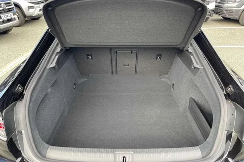 KR24YZL Volkswagen Arteon R 2.0 TSI 320PS 7-speed DSG 4Motion 5 Door Thumbnail #11