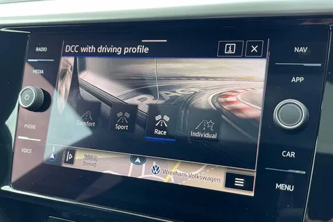 KR24YZL Volkswagen Arteon R 2.0 TSI 320PS 7-speed DSG 4Motion 5 Door Thumbnail #50