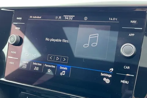 KR24YZL Volkswagen Arteon R 2.0 TSI 320PS 7-speed DSG 4Motion 5 Door Thumbnail #52