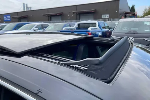 KR24YZL Volkswagen Arteon R 2.0 TSI 320PS 7-speed DSG 4Motion 5 Door Thumbnail #62