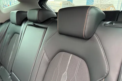 19 of 41 for CUPRA Formentor 1.5 TSI V1 DSG Euro 6 (s/s) 5dr