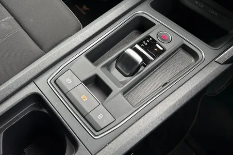 23 of 41 for CUPRA Formentor 1.5 TSI V1 DSG Euro 6 (s/s) 5dr