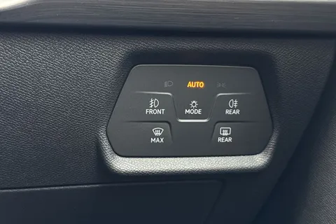 36 of 41 for CUPRA Formentor 1.5 TSI V1 DSG Euro 6 (s/s) 5dr