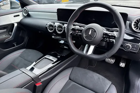 WX75PPO Mercedes-Benz Cla Class 180 AMG Line Executive 4dr Tip Auto Thumbnail #29