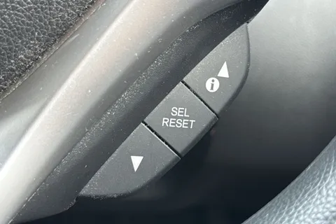 36 of 49 for Honda Jazz 1.3 i-VTEC SE CVT Euro 6 (s/s) 5dr