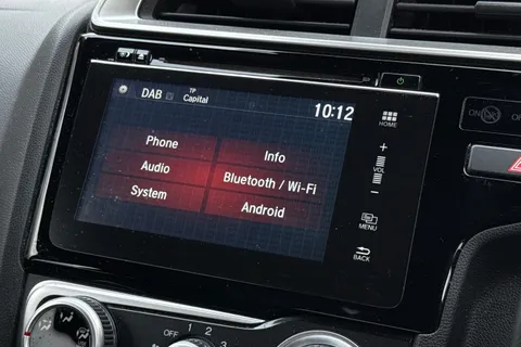 42 of 49 for Honda Jazz 1.3 i-VTEC SE CVT Euro 6 (s/s) 5dr