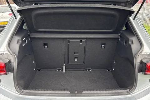 7 of 43 for CUPRA Born 58kWh V3 Auto 5dr