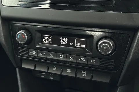 22 of 41 for Škoda Rapid Spaceback 1.2 TSI SE Tech Euro 6 (s/s) 5dr